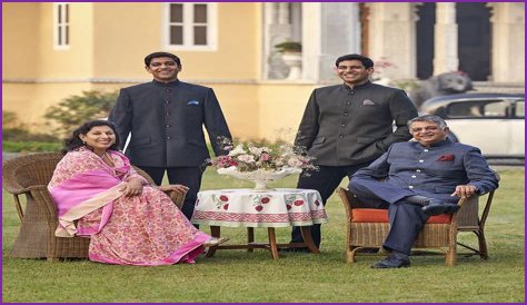 Ahir Devesh [Author] Wiki, Family, Education, Height & More